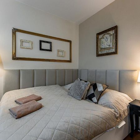 Old Town Vintage Apartment Sturova Kosice Bagian luar foto